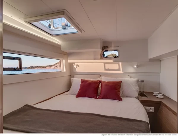 Lagoon 40 - Boatscribe.com