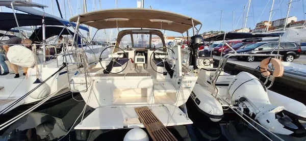 Dufour 360 GL - Boatscribe.com