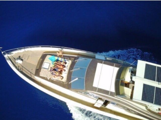 Rizzardi 80 Technema - Boatscribe.com