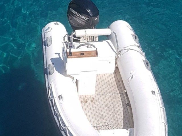 Rizzardi 80 Technema - Boatscribe.com