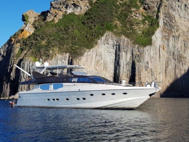 Rizzardi 80 Technema - Boatscribe.com
