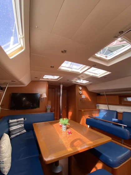 Oceanis 54 - Boatscribe.com