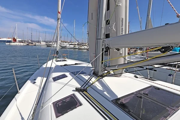 Sun Odyssey 490 - Boatscribe.com