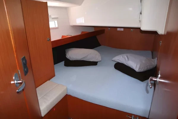 Bavaria 46 Cruiser - Boatscribe.com