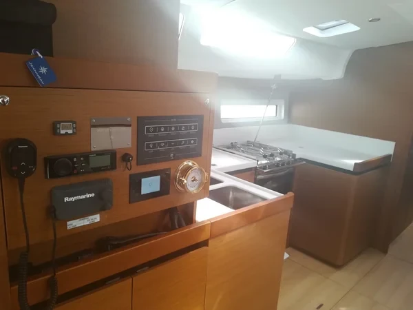 Sun Odyssey 490 - Boatscribe.com