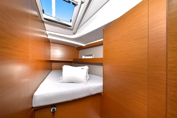 Sun Odyssey 490 - Boatscribe.com