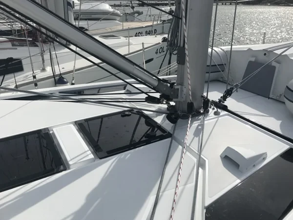 Oceanis 46.1 - Boatscribe.com