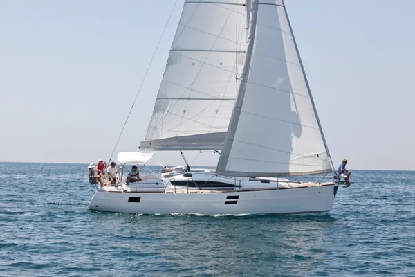 Elan 40 Impression - Boatscribe.com