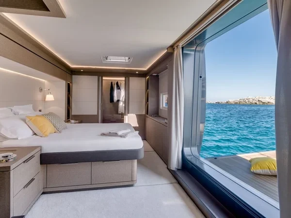 Lagoon Seventy 7 - Boatscribe.com