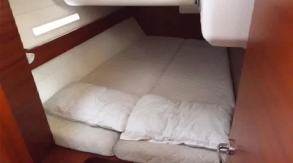 Dufour 450 GL - Boatscribe.com