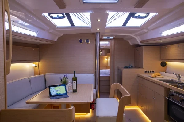 Dufour 430 Grand Large - Boatscribe.com