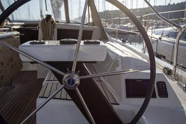 Dufour 430 Grand Large - Boatscribe.com