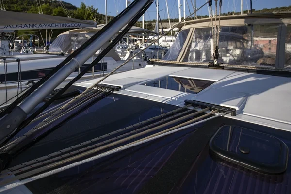 Dufour 430 Grand Large - Boatscribe.com
