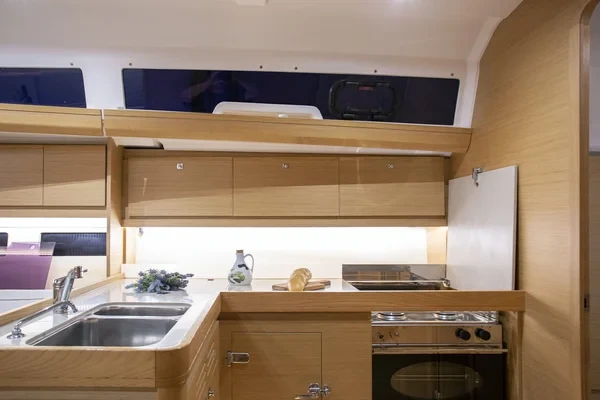 Dufour 412 GL - Boatscribe.com
