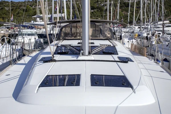 Dufour 460 GL - Boatscribe.com