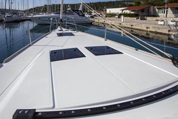 Dufour 460 GL - Boatscribe.com