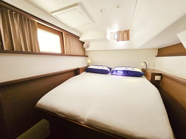 Lagoon 450 - Boatscribe.com