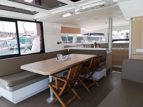 Bali 4.1 - Boatscribe.com