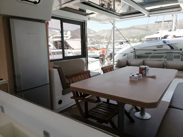 Bali 4.1 - Boatscribe.com