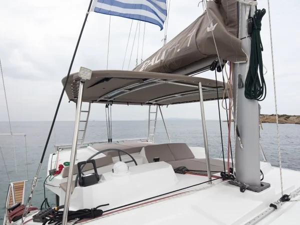 Bali 4.1 - Boatscribe.com