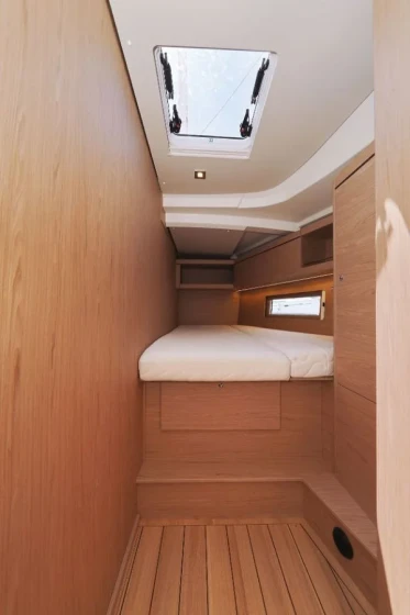 Oceanis 46.1 - Boatscribe.com