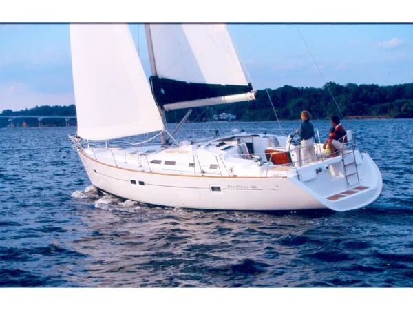 Oceanis 423 Clipper - Boatscribe.com