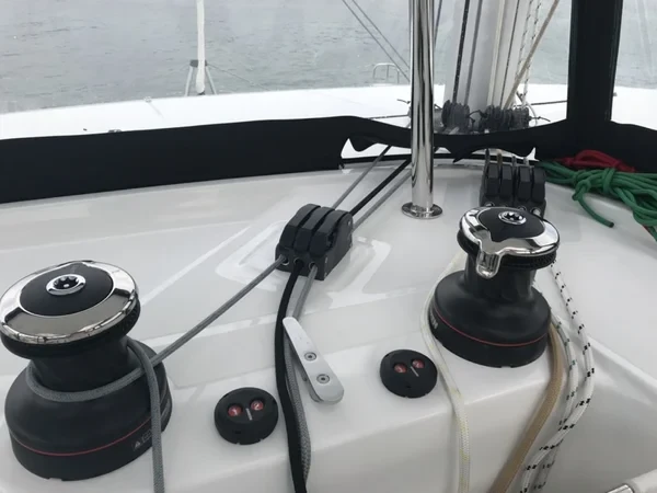 Lagoon 42 - Boatscribe.com