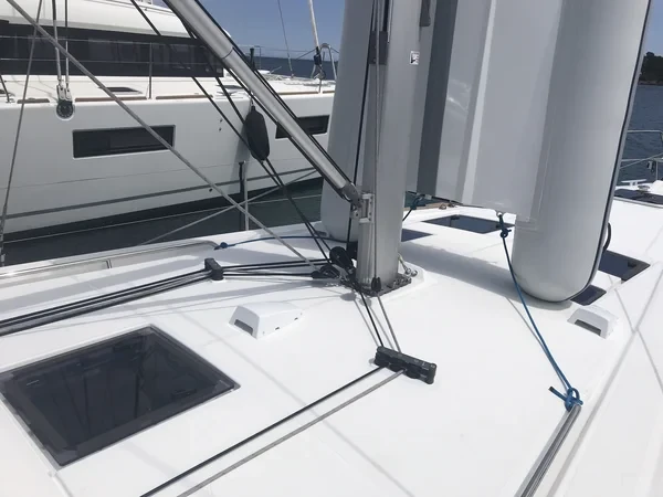 Oceanis 45 - Boatscribe.com