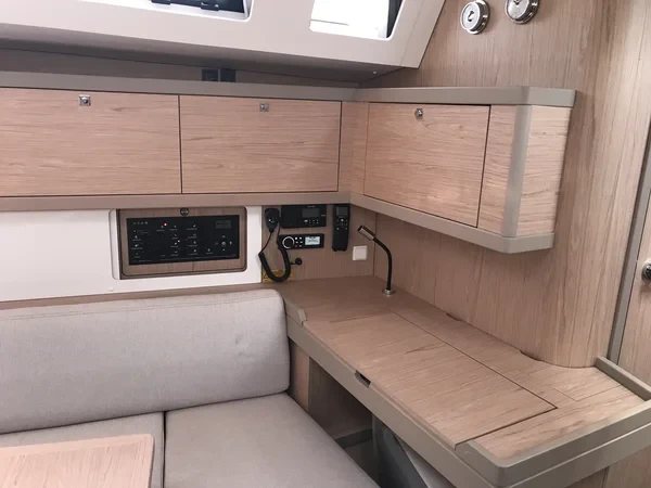 Oceanis 45 - Boatscribe.com