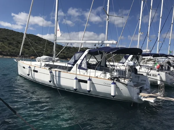 Oceanis 45 - Boatscribe.com
