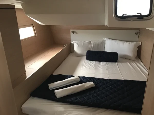 Oceanis 51.1 - Boatscribe.com