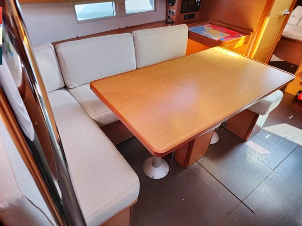 Dufour 390 Grand Large - Boatscribe.com