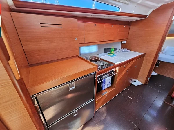 Dufour 390 Grand Large - Boatscribe.com