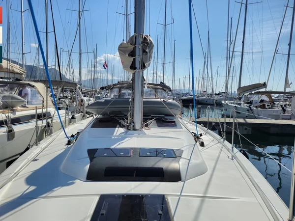 Dufour 390 Grand Large - Boatscribe.com