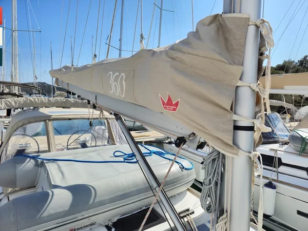 Dufour 360 GL - Boatscribe.com