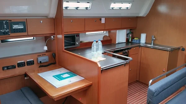 Bavaria 50 Cruiser - Boatscribe.com