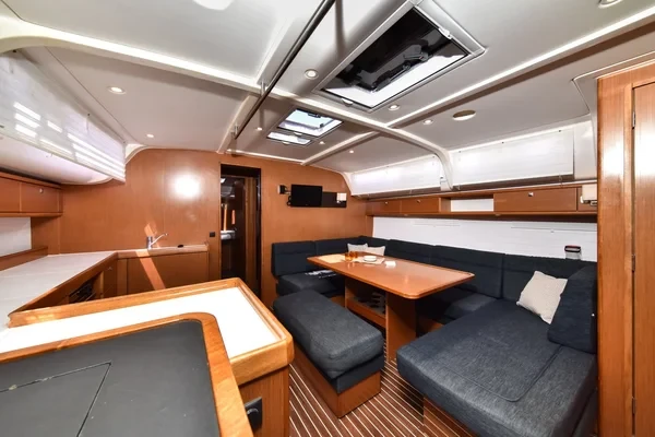 Bavaria 51 Cruiser - Boatscribe.com
