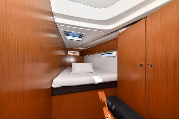 Bavaria 51 Cruiser - Boatscribe.com