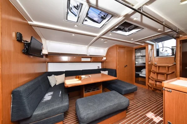 Bavaria 51 Cruiser - Boatscribe.com