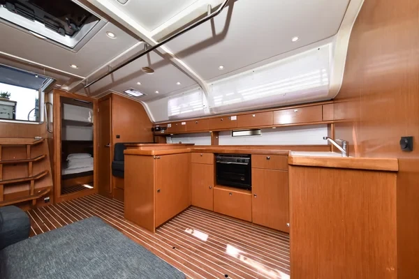 Bavaria 51 Cruiser - Boatscribe.com