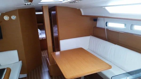 Sun Odyssey 439 - Boatscribe.com