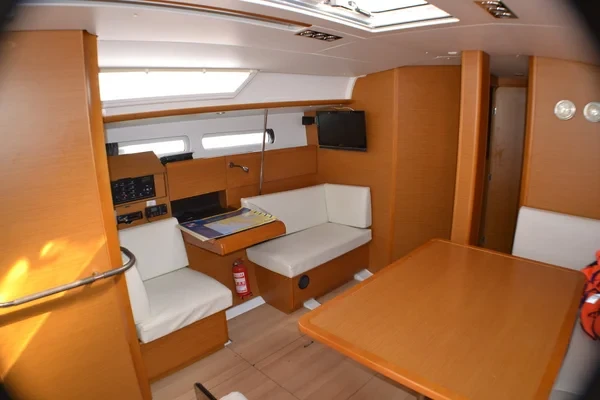 Sun Odyssey 439 - Boatscribe.com