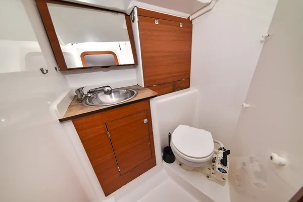 Dufour 350 GL - Boatscribe.com