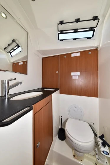 Bavaria 45 Cruiser - Boatscribe.com