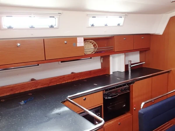 Bavaria 45 Cruiser - Boatscribe.com