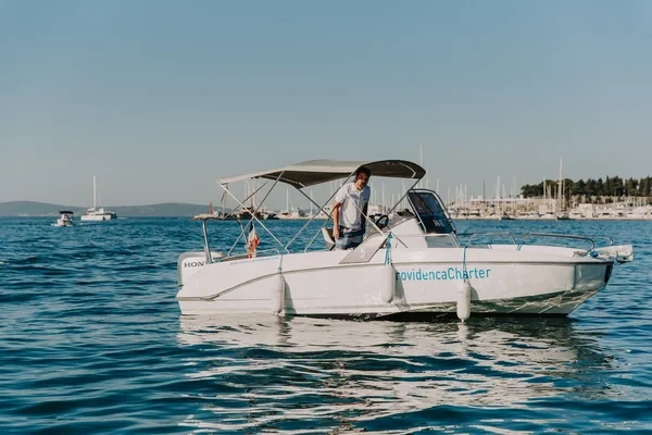 Beneteau Flyer 6.6 Spacedeck - Boatscribe.com