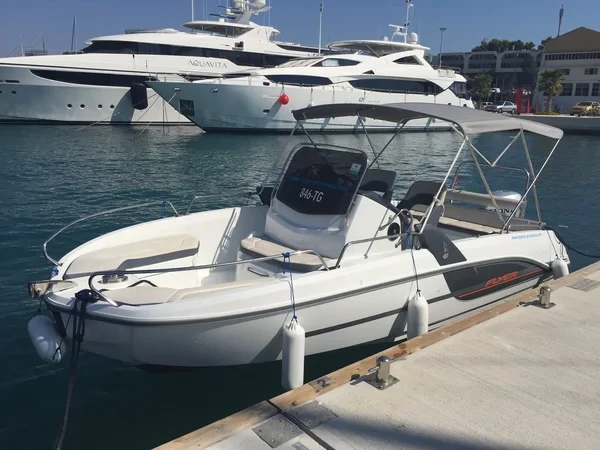 Beneteau Flyer 6.6 Spacedeck - Boatscribe.com
