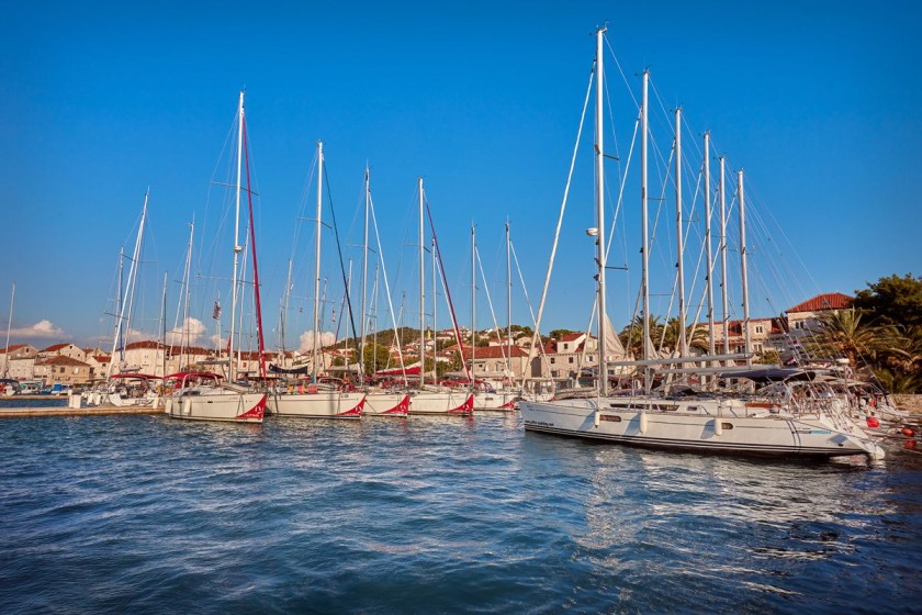 Beneteau Flyer 7.7 - Boatscribe.com