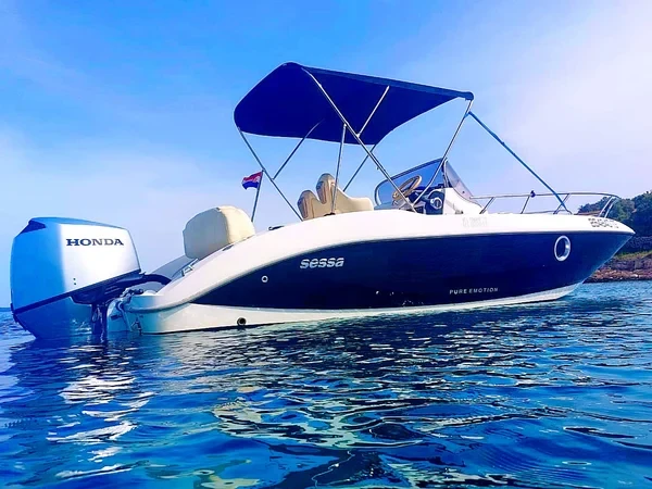 Sessa Key Largo 20 - Boatscribe.com