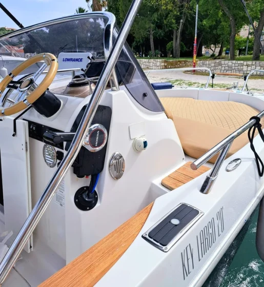 Sessa Key Largo 20 - Boatscribe.com